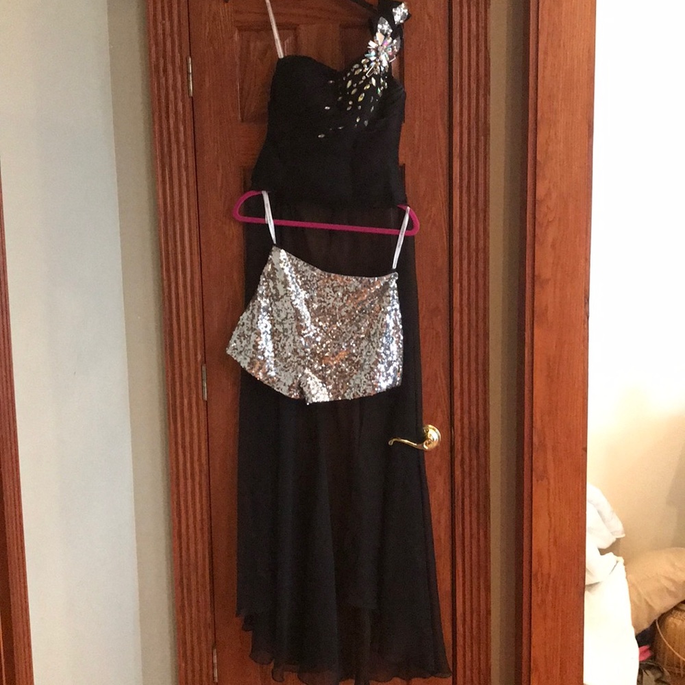 Unique Formal!